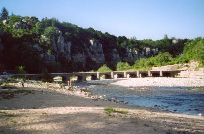 Village et gorges